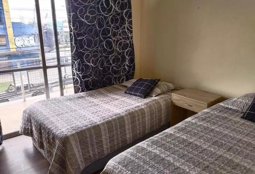 ペンション Hostal Donde Gabriel