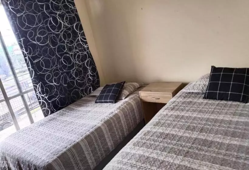 ペンション Hostal Donde Gabriel