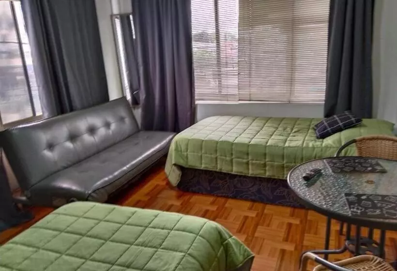 ペンション Hostal Donde Gabriel