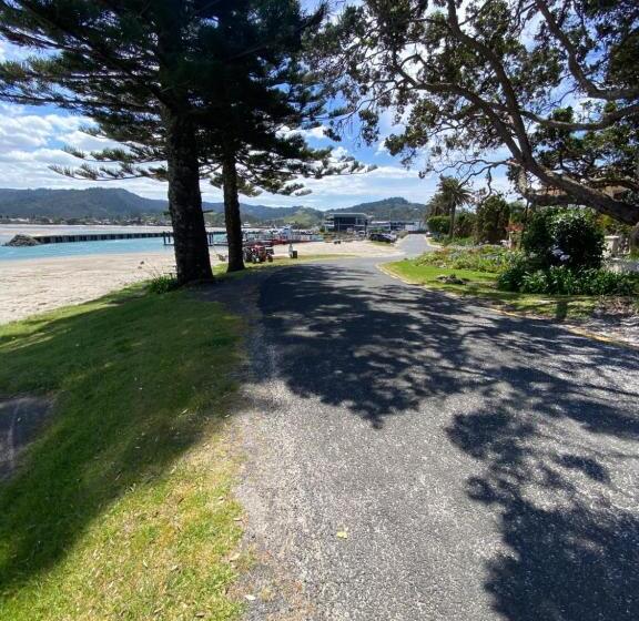 פנסיון Tairua Dream