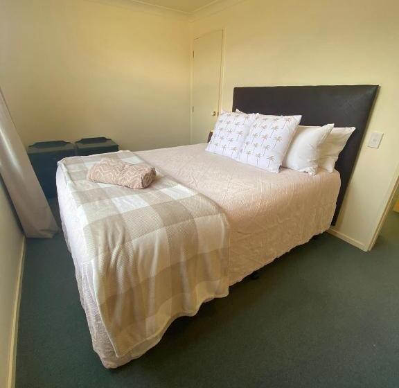 פנסיון Tairua Dream