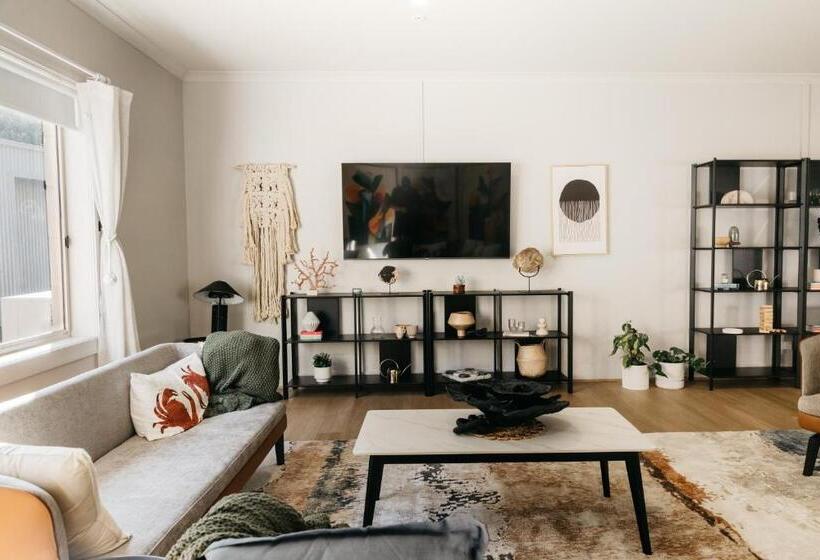 فندق صغير Sorrento Lodge