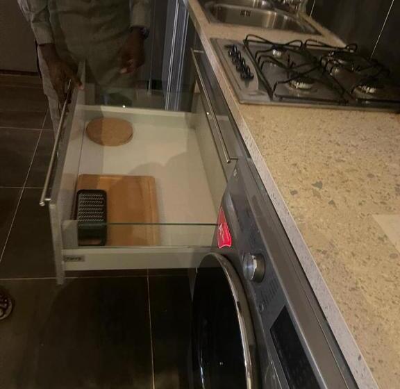 تختخواب و صبحانه Furnished House Of Véranda Groupe