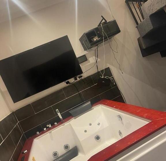 تختخواب و صبحانه Furnished House Of Véranda Groupe