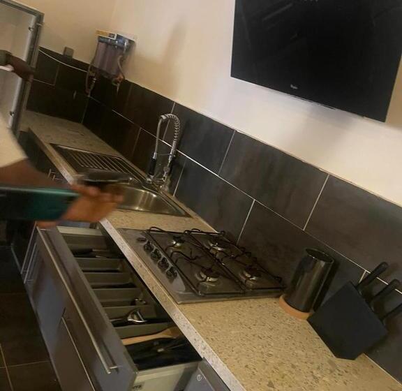 تختخواب و صبحانه Furnished House Of Véranda Groupe