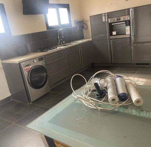 تختخواب و صبحانه Furnished House Of Véranda Groupe