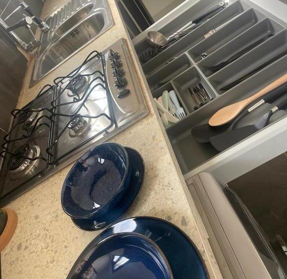 تختخواب و صبحانه Furnished House Of Véranda Groupe