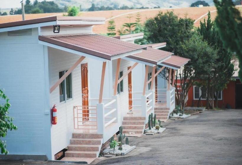 Hotel De Varis Khaokho