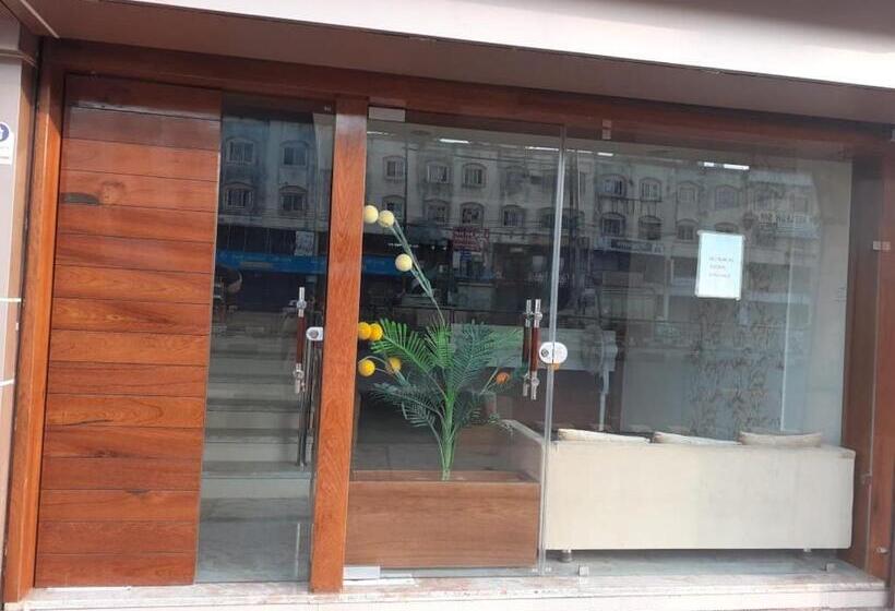 בית מלון כפרי Lords Residency