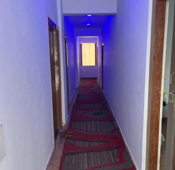 هتل Lotus Lodge And Guest House