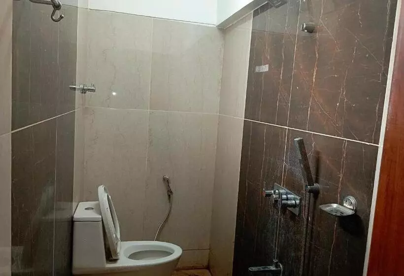 ホテル Staymaker Balaji Gold Inn