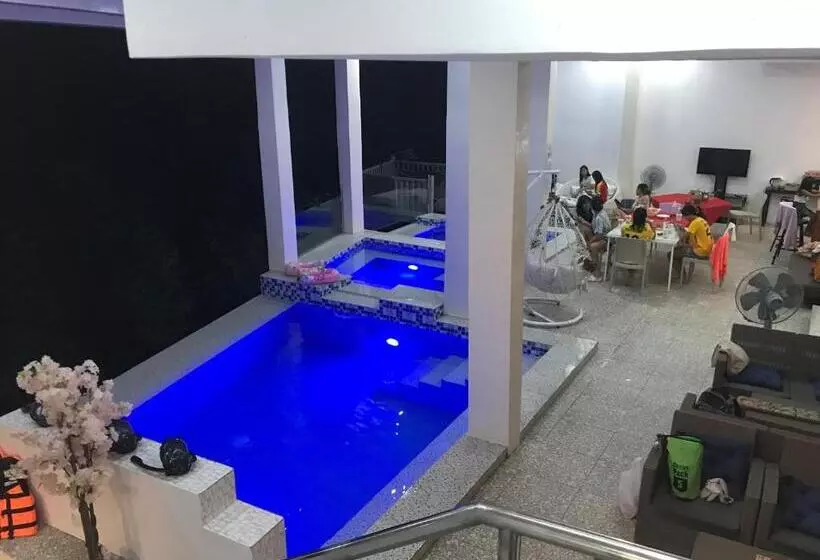 ペンション Moana S Guesthouse