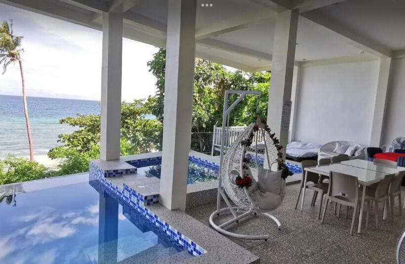 פנסיון Moana S Guesthouse