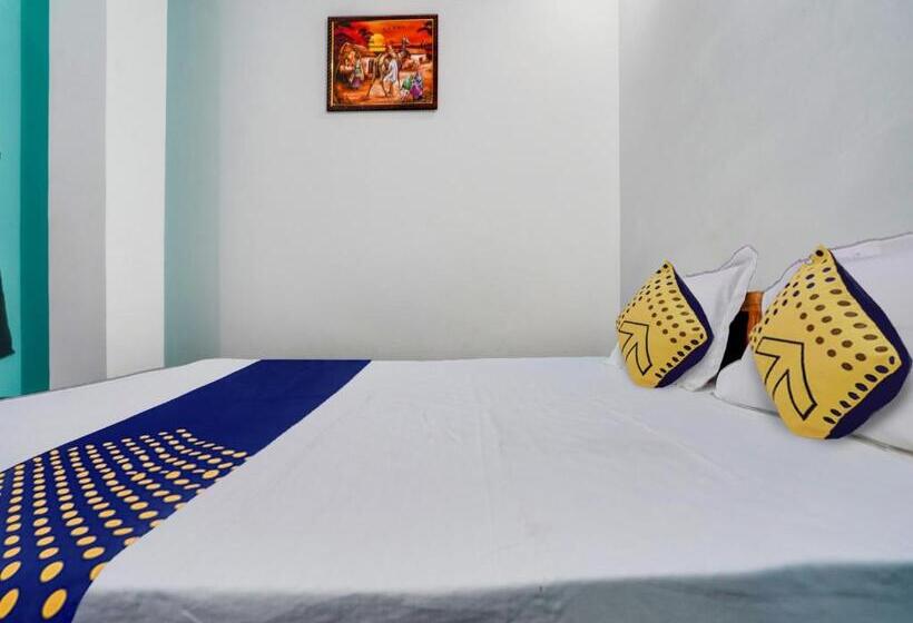 Spot On Hotel Royal Stay