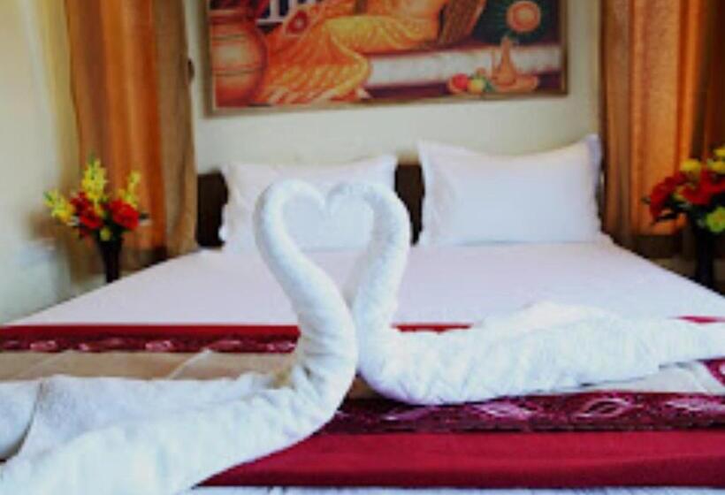 Squirrel Resort Shinoli