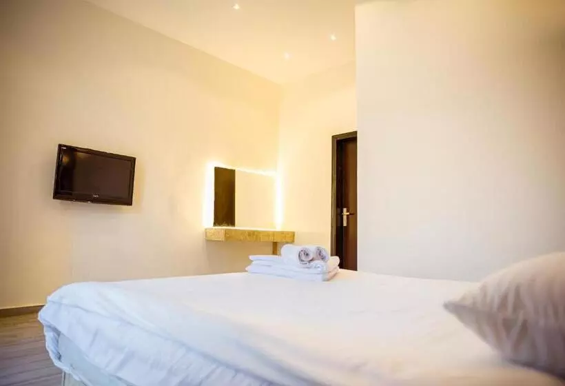 هاستل Tourist Palace