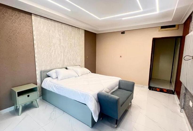 تختخواب و صبحانه Jinja Pool Apartments