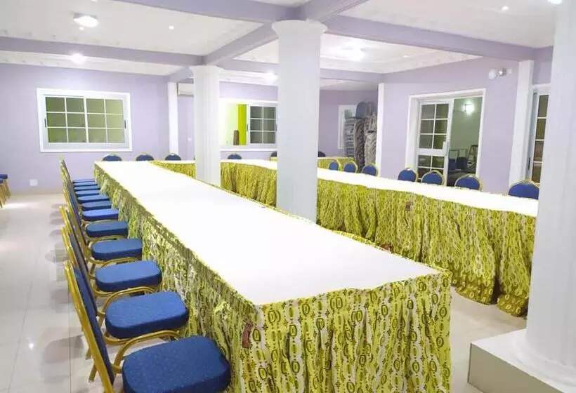 هتل 6ème Sens Hôtel