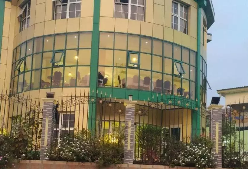 هتل 6ème Sens Hôtel