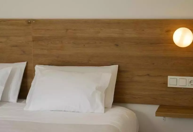 Hotel Adaka