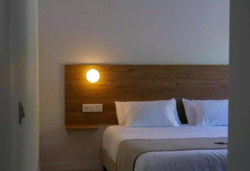 Hotel Adaka