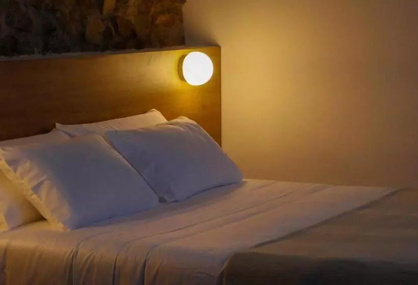 Hotel Adaka