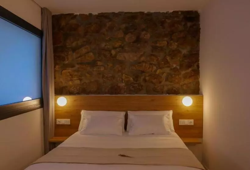 Hotel Adaka