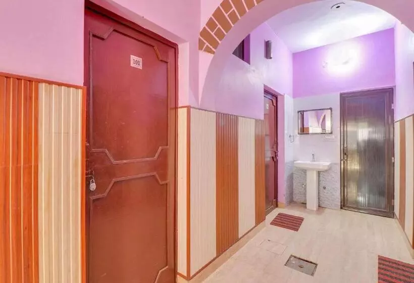 Hotelli Oyo Shivay Home Stay