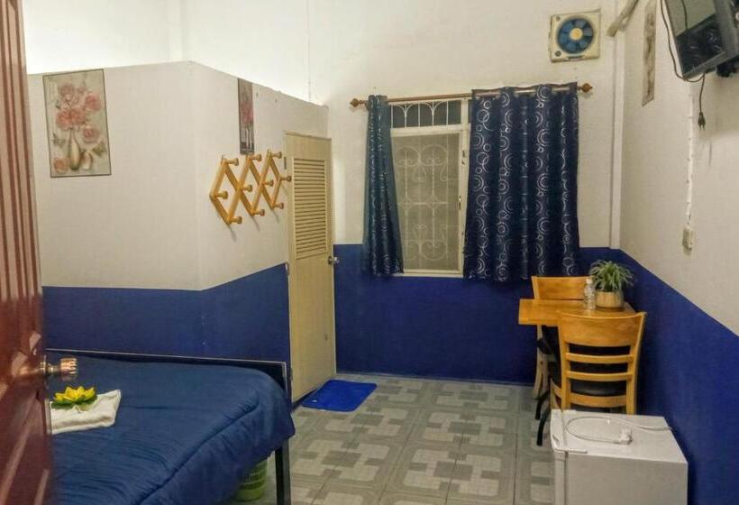 Hotel Rene S Pasta Bar & Guesthouse