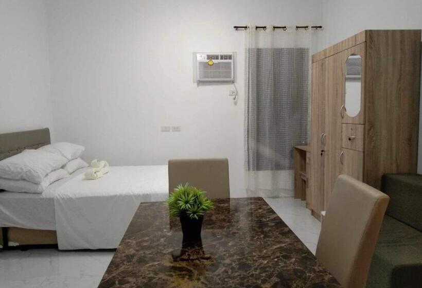 M&m Royal Oceancrest Mactan