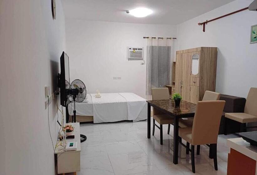 M&m Royal Oceancrest Mactan