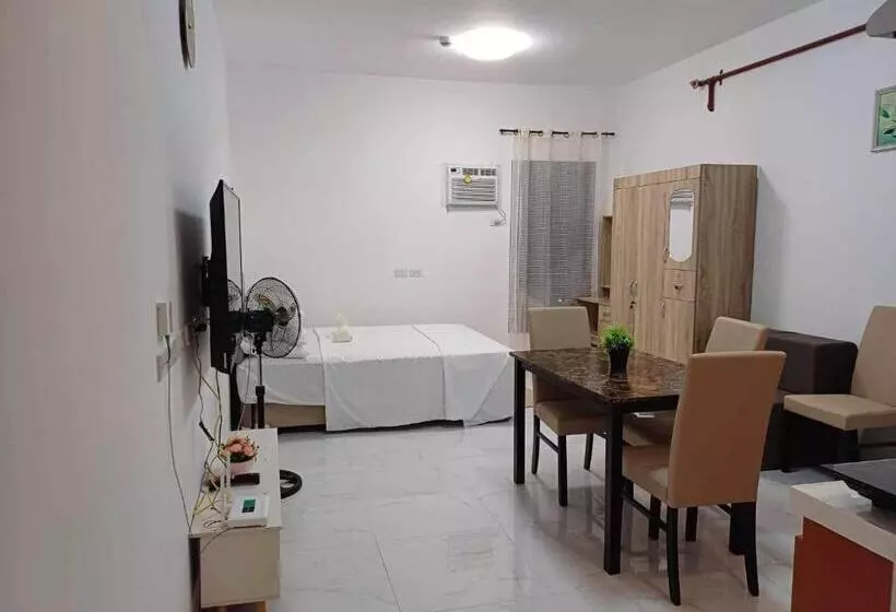 M&m Royal Oceancrest Mactan