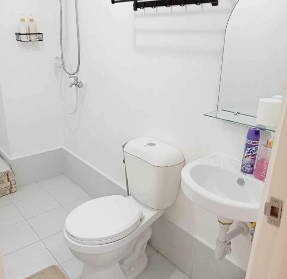 M&m Royal Oceancrest Mactan