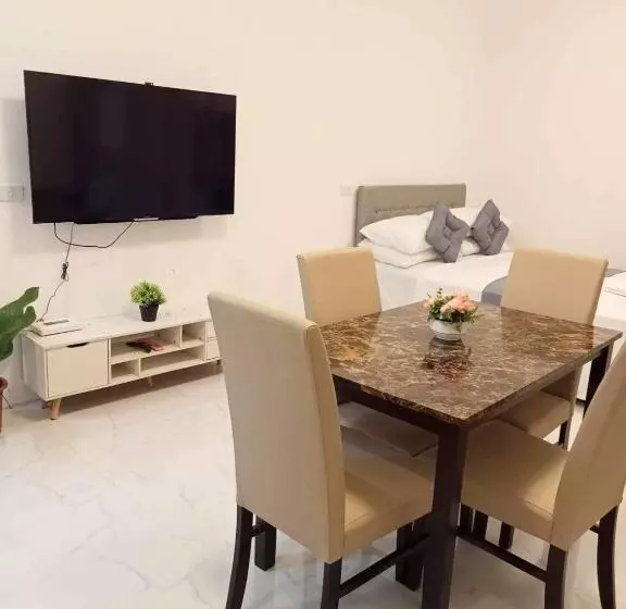 M&m Royal Oceancrest Mactan