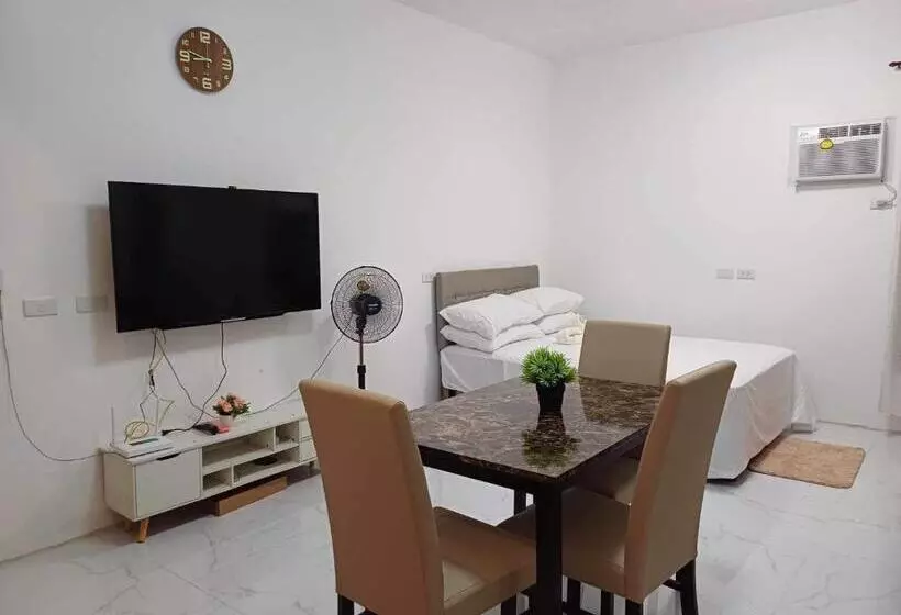 M&m Royal Oceancrest Mactan