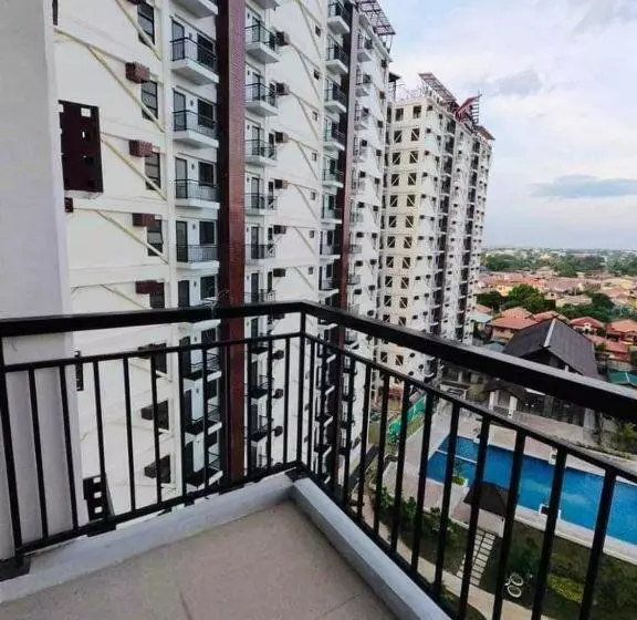 M&m Royal Oceancrest Mactan