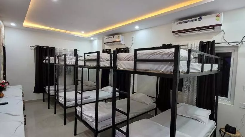 Majatalo Shivraj Inn