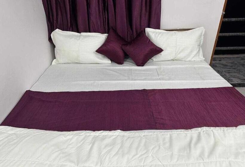 Spot On Hotel Golden Heritage