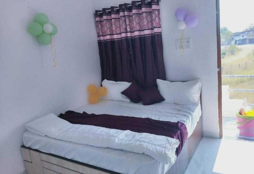 Spot On Hotel Golden Heritage