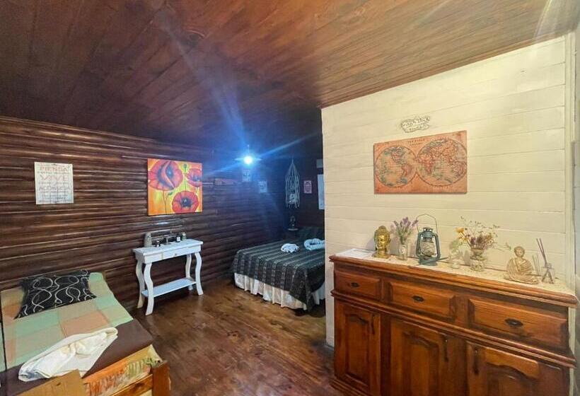 הוסטל Pura Vida   Quinta Parador