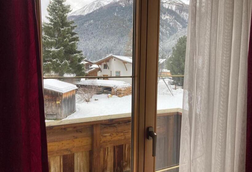 تختخواب و صبحانه Alpenhof Huber