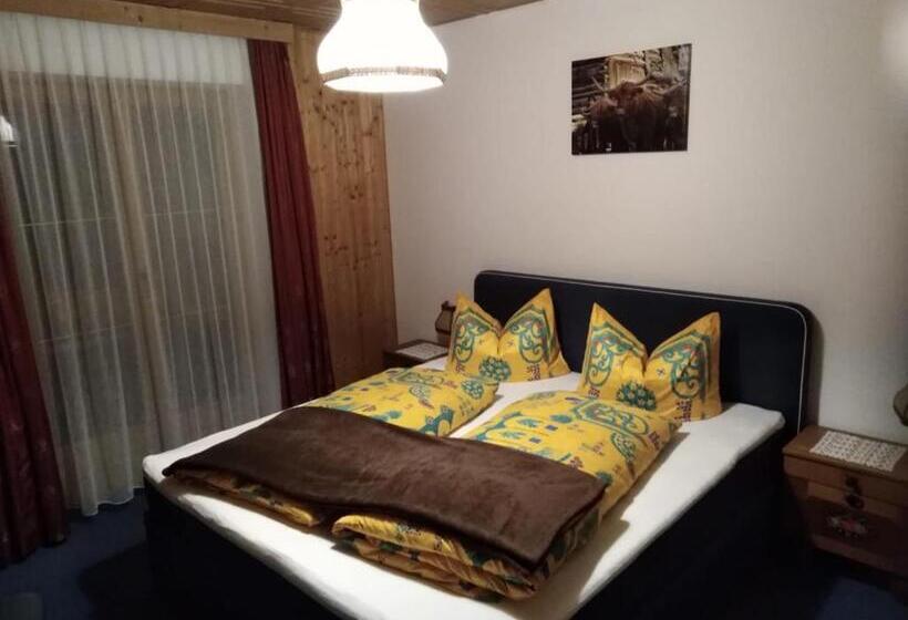 تختخواب و صبحانه Alpenhof Huber