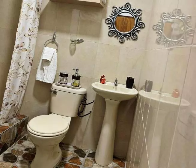 تختخواب و صبحانه Amancay House