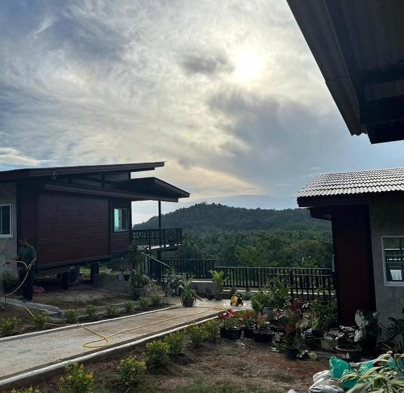 Bed and Breakfast Baansuanpiyanan