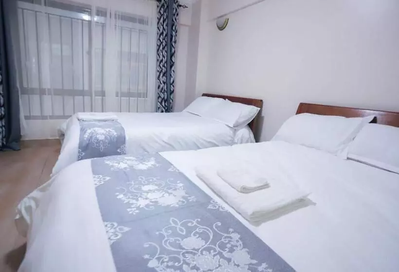 تختخواب و صبحانه Lakeview Plaza