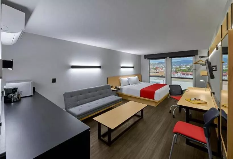 ホテル City Express By Marriott Cancun Aeropuerto