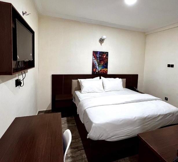 هتل Fragrance Apartments And Suites