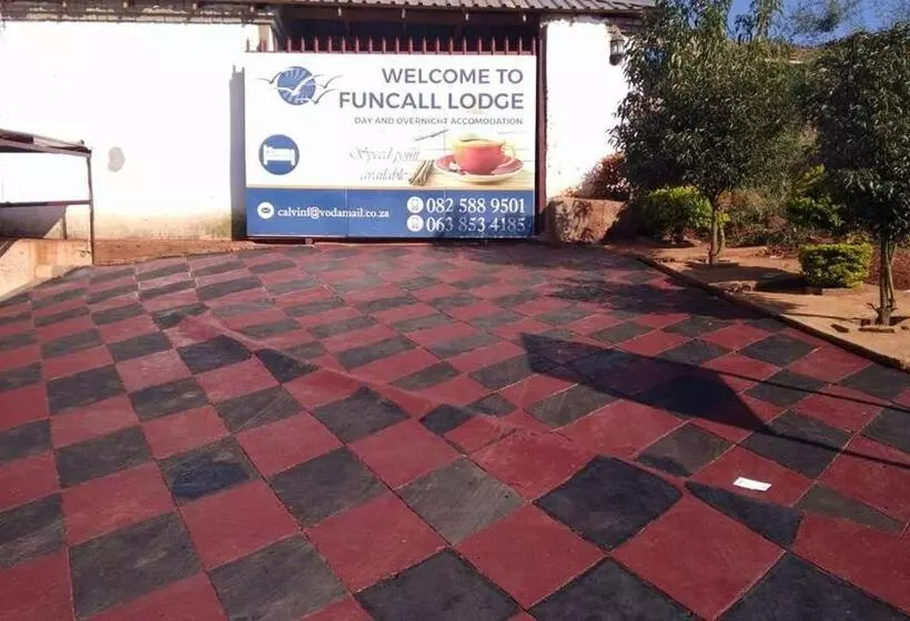 ホテル Funcall Lodge