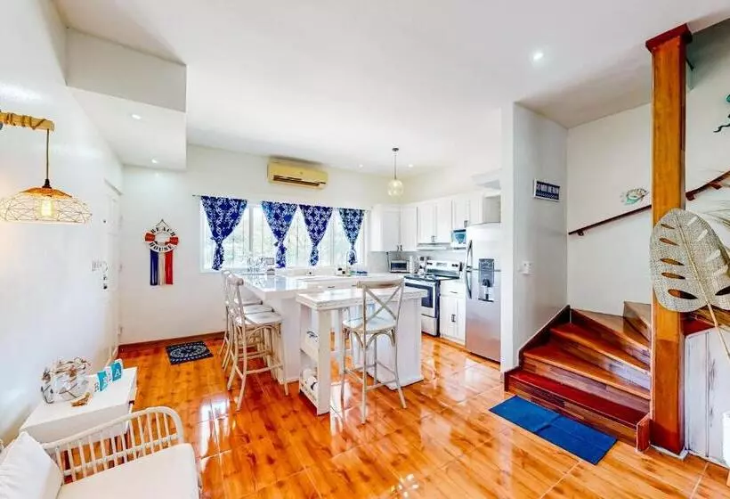 Hotelli La Cometa 16