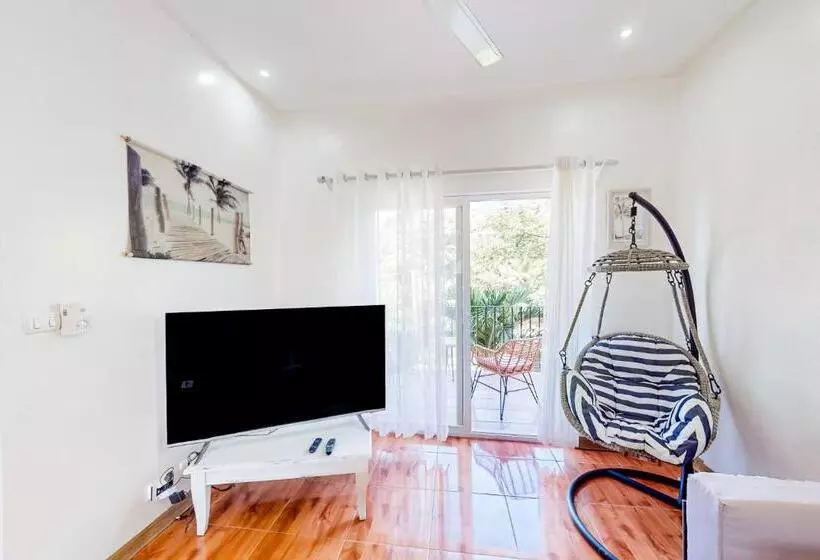 Hotelli La Cometa 16